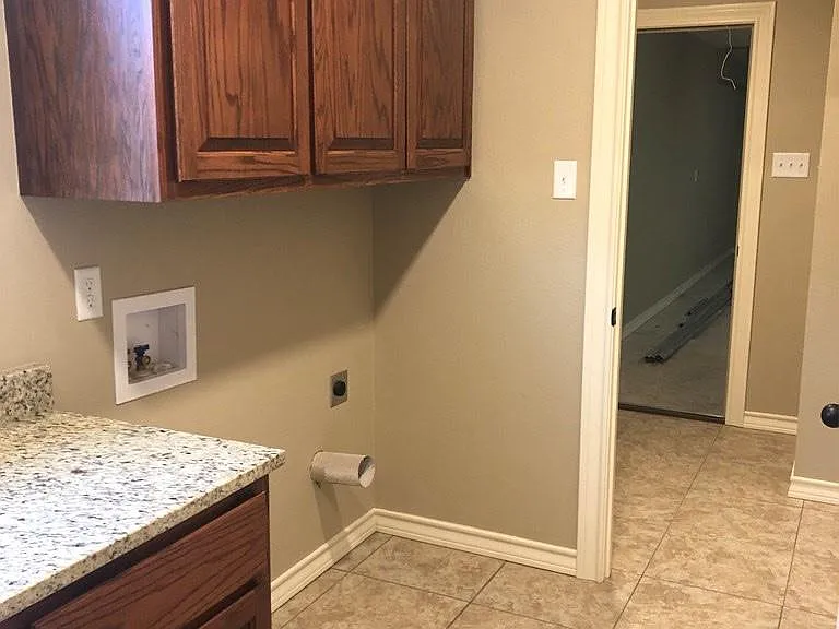 4145 Kensington Crk — Photo 11