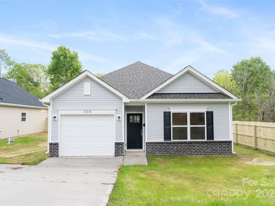 401 Groves St, Lowell, NC, 28098