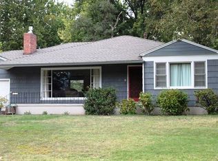 1919 Westerlund Dr, Medford, OR 97504