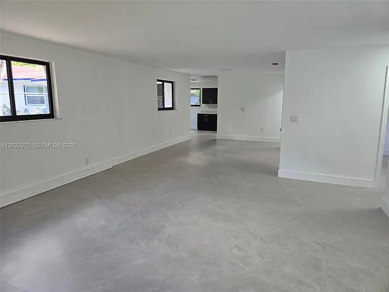 13100 NE 3rd Ct — Photo 5