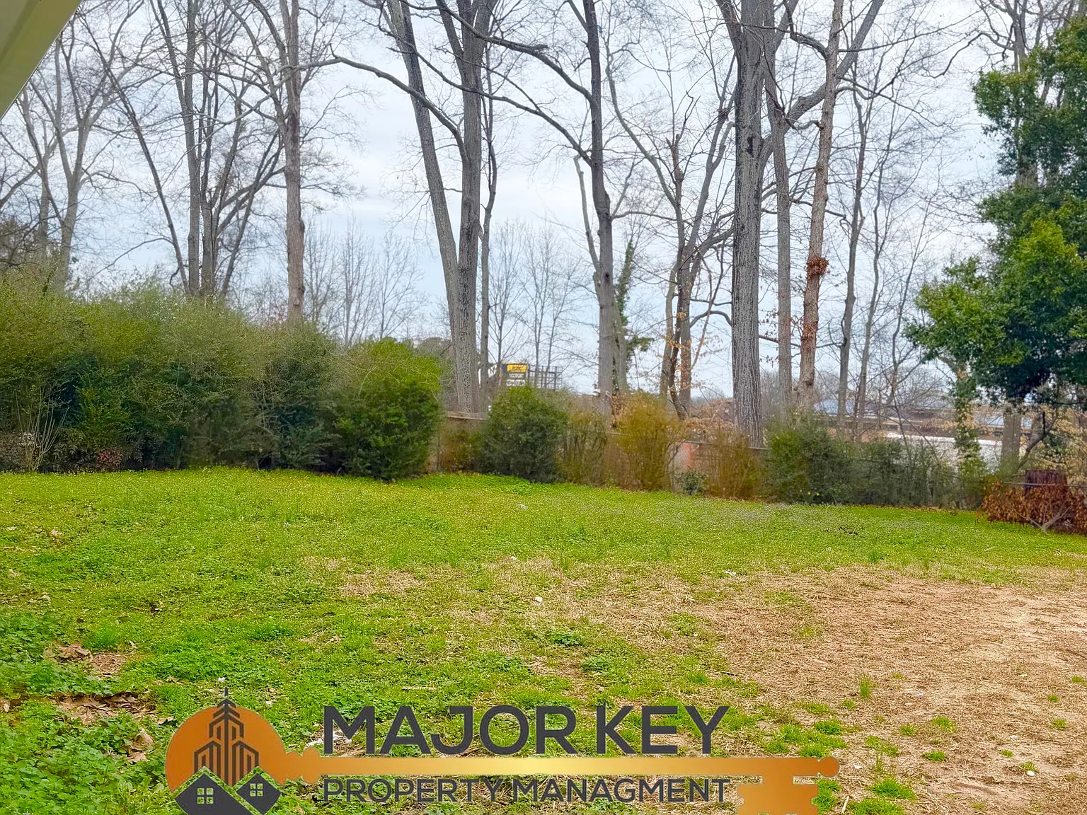4 bed, 2.0 bath, 1763 sqft, $2,950 — Photo 3