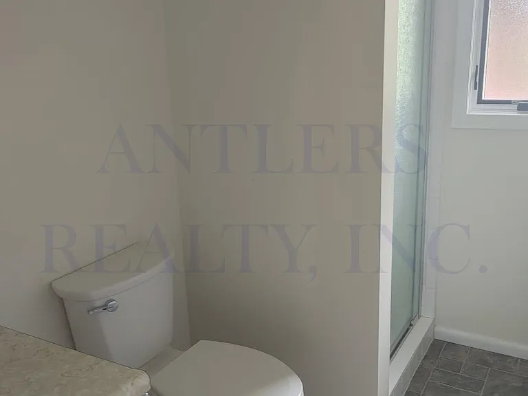 2537 Newton Ave — Photo 13