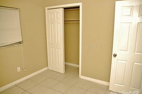 4th image of 811 Monaco Dr