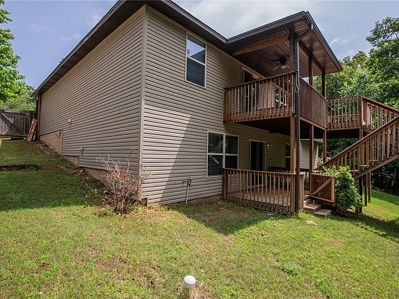 2nd image of 4 Heather Dr