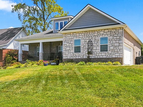 2nd image of 541 Sapphire Dr