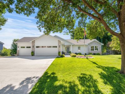 8766 Troy Marquette Ln, Monticello, MN, 55362