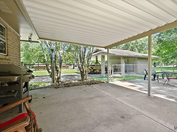 4th image of 3997 Yardley Dr
