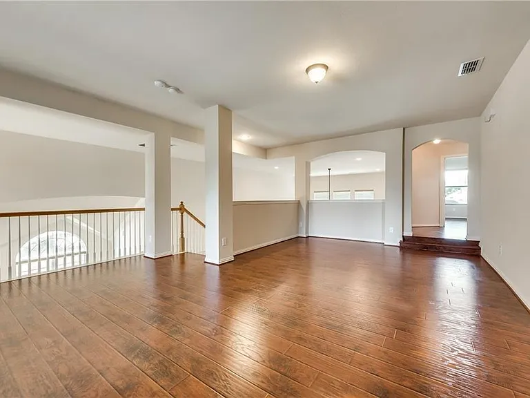 434 Teagarden Ct — Photo 27