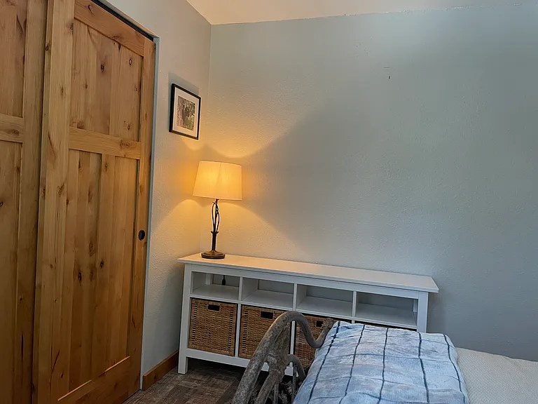160 Creekside Dr #B13 — Photo 13