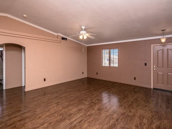2nd image of 3760 Bluegrass Dr