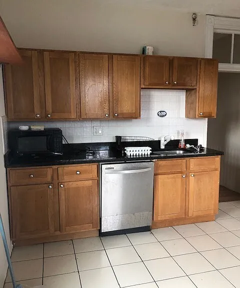 190 Highland St #1 — Photo 2