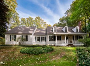 45 Tabor Road, Halfmoon, NY 12118
