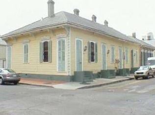 942 Burgundy St, New Orleans, LA 70116