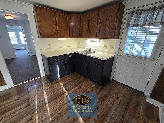 5th image of 38-40 Lafayette St #40B