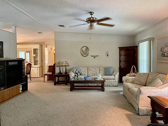 3rd image of 14099 Zorzal Ave