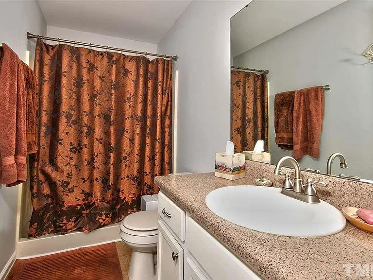 9129 Colony Village Ln — Photo 7