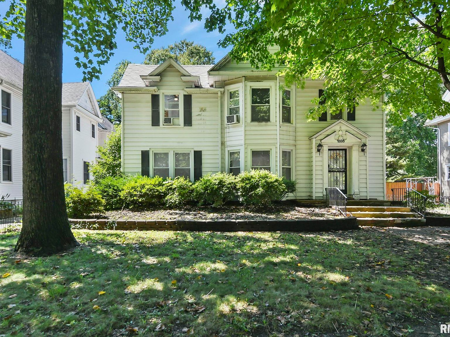 1335 Lowell Ave, Springfield, IL 62704 Zillow