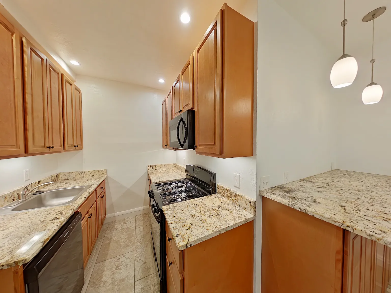 1 bed, $1,100 — Photo 4