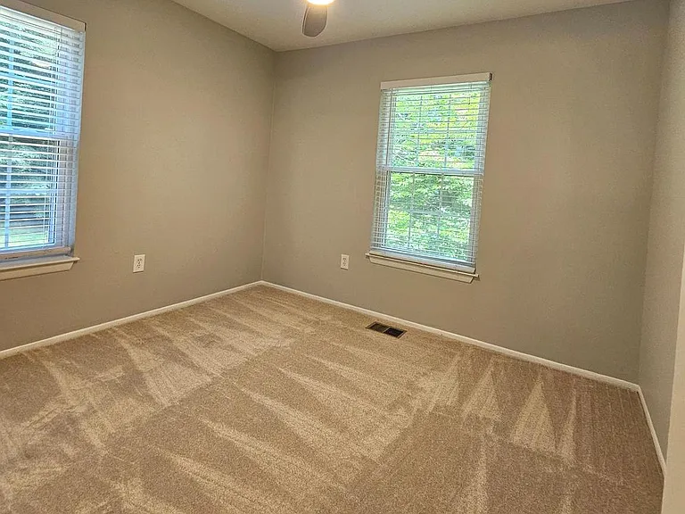 6430 Shannon Station Ct — Photo 23