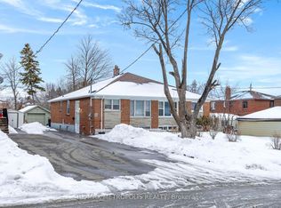 11 Rambler Pl, Toronto, ON M3L 1N6