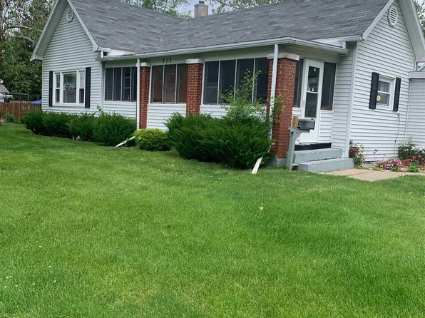 717 W Hurst St, Bushnell, IL 61422