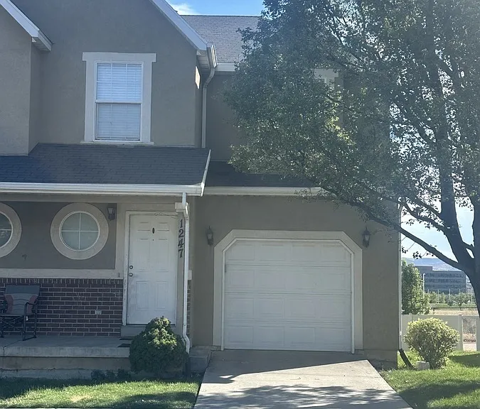 1247 W Bridalwood Loop — Photo 1