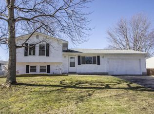 341 Sycamore Dr, Pickerington, OH 43147