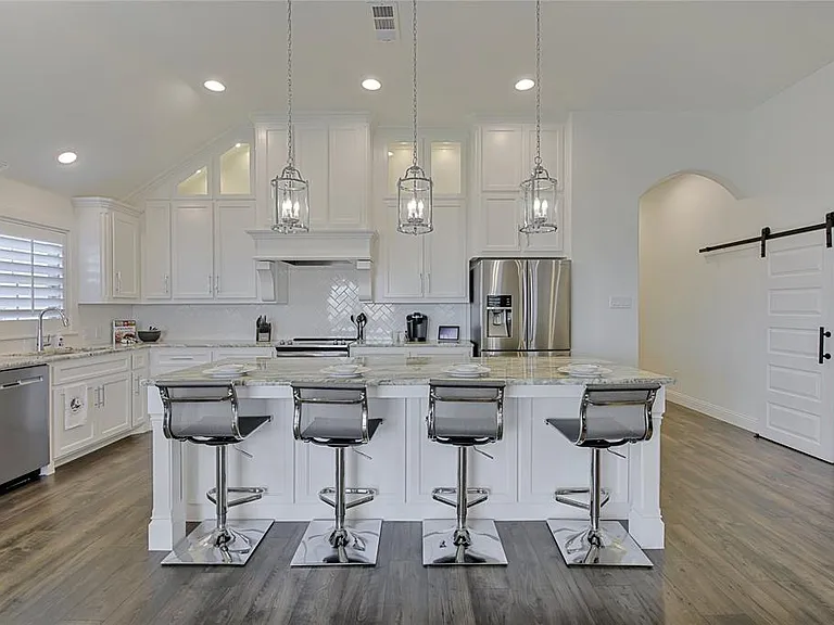 4020 Highplains Dr — Photo 9
