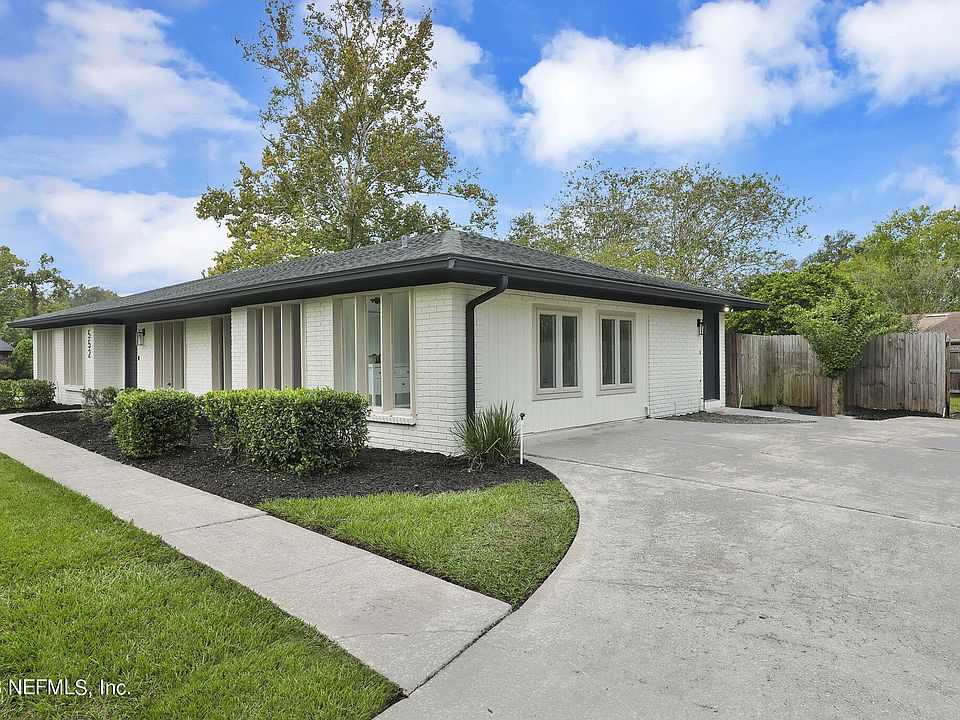 1st image of 552 GULFSTREAM Trail E