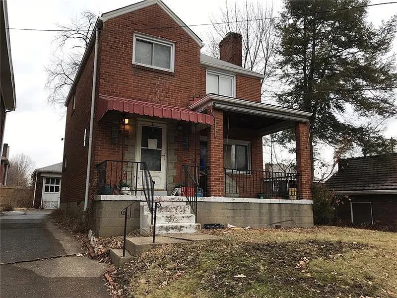 1814 Perrott Ave photo 1