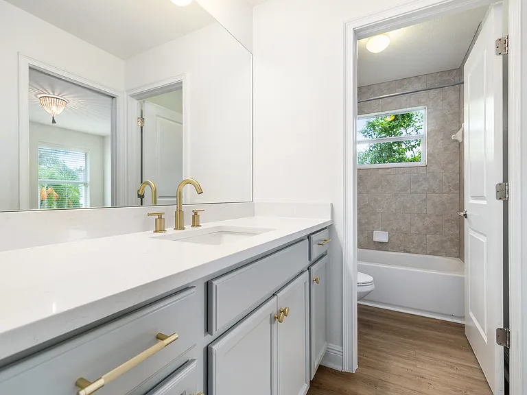 2806 Sanders Dr — Photo 30
