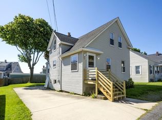 16 Andrew Rd, Hull, MA 02045
