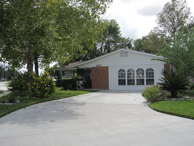 1st image of 2311 E Anaqua Ave