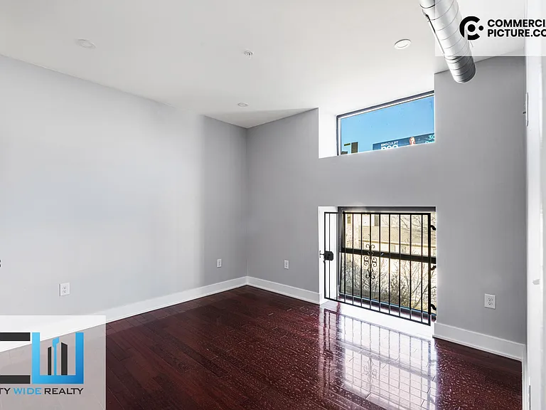 302 Richmond St #16A — Photo 11