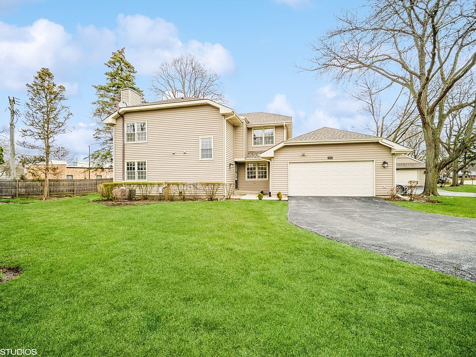 1st image of 2820 Brindle Ct