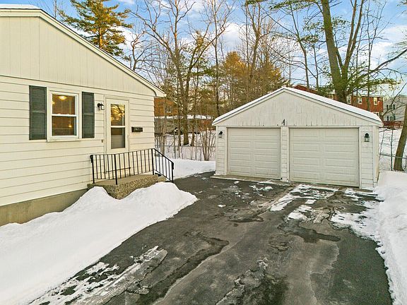 4th image of 84 Windsor Avenue