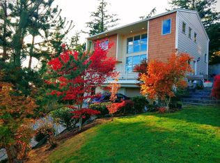 2020 NW Sierra Ln, Camas, WA 98607