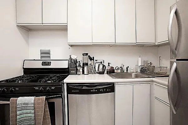 Rented by Level Group | media 4