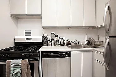 Rented by Level Group