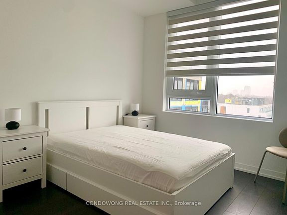 4th image of 2020 Bathurst St #805