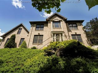 34 Cheyenne Ln, Elkview, WV 25071