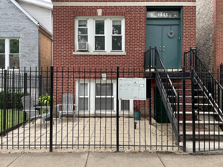 1443 N Bell Ave #3 — Photo 2
