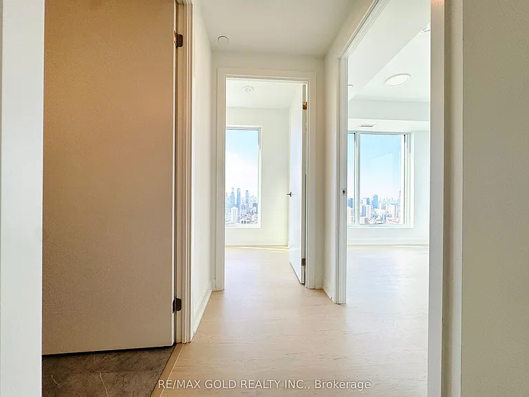 252 Church St #5106 — Photo 24