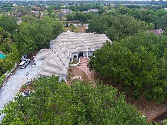 3rd image of 2407 Dorado Dr