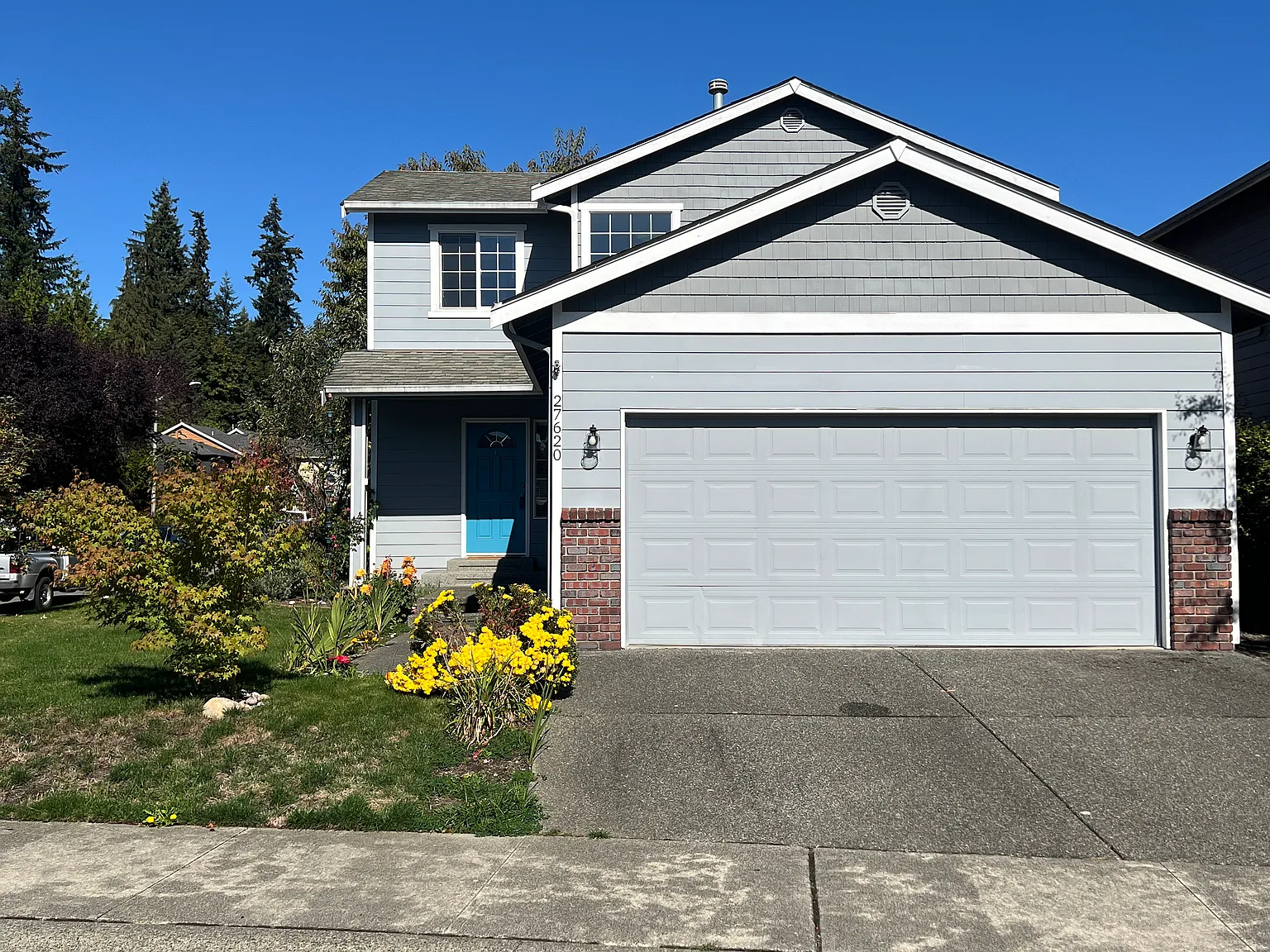 3 bed, 2.5 bath, 1580 sqft, $3,300 — Photo 1