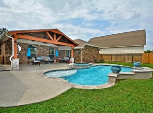 3619 Morgan Ln, Manvel, TX 77578