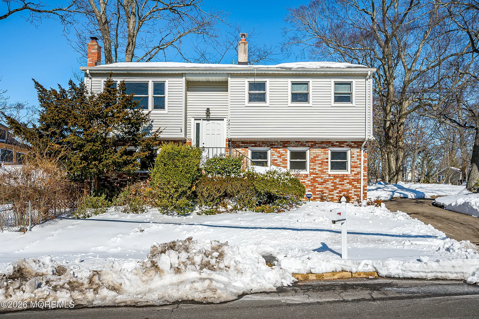 201 Freehold Street photo 1