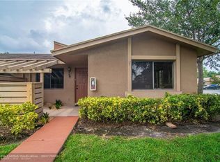 443 Lakeview Dr APT 6, Fort Lauderdale, FL 33326