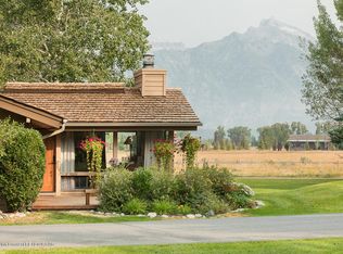 575 E Golf Creek Ln APT 21, Jackson, WY 83001