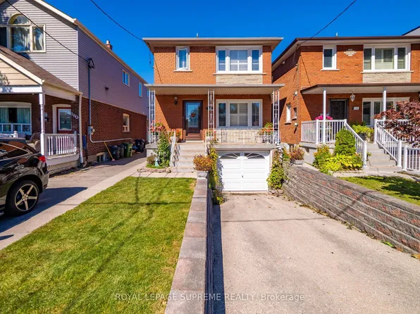 158 Aileen Ave, Toronto, ON M6M 1G2